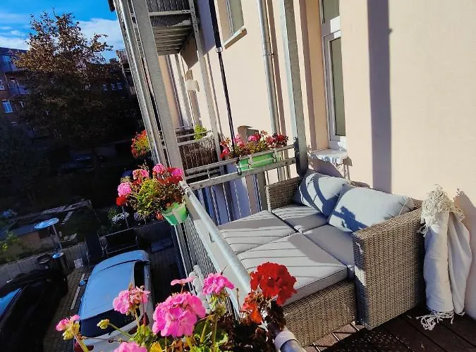 Lejlighed Neu Sanierte Mit Balkon Und Stellplatz Erfurt